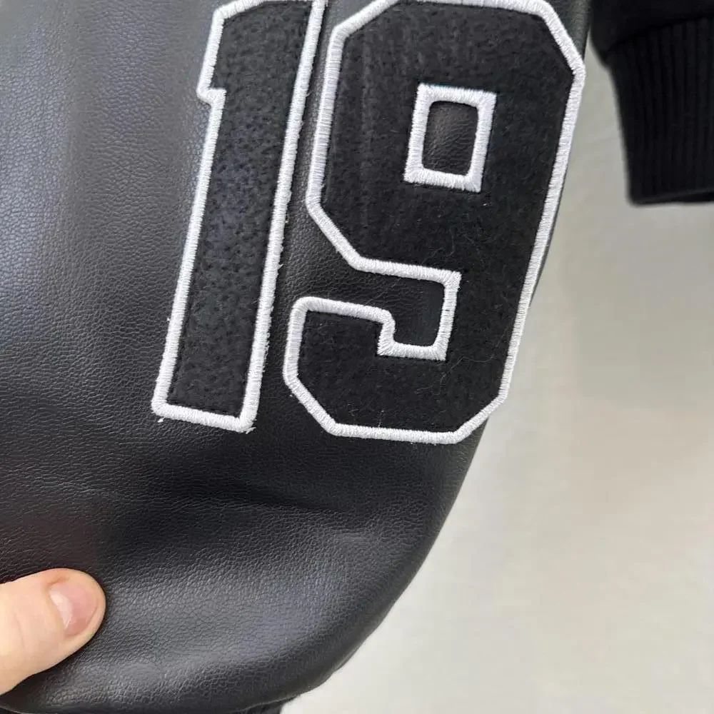 NWT UNISEX BOY London Black and White Varsity  Cropped Jacket Size Large - Picture 3 of 7